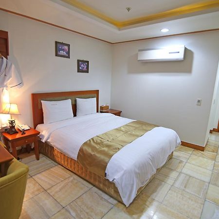 Geoje Island Hotel Bagian luar foto