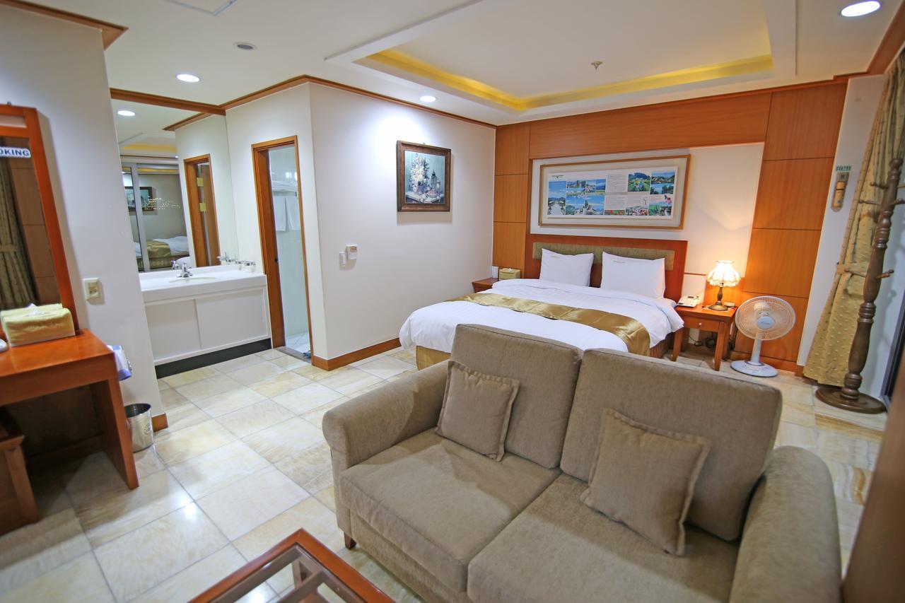 Geoje Island Hotel Bagian luar foto