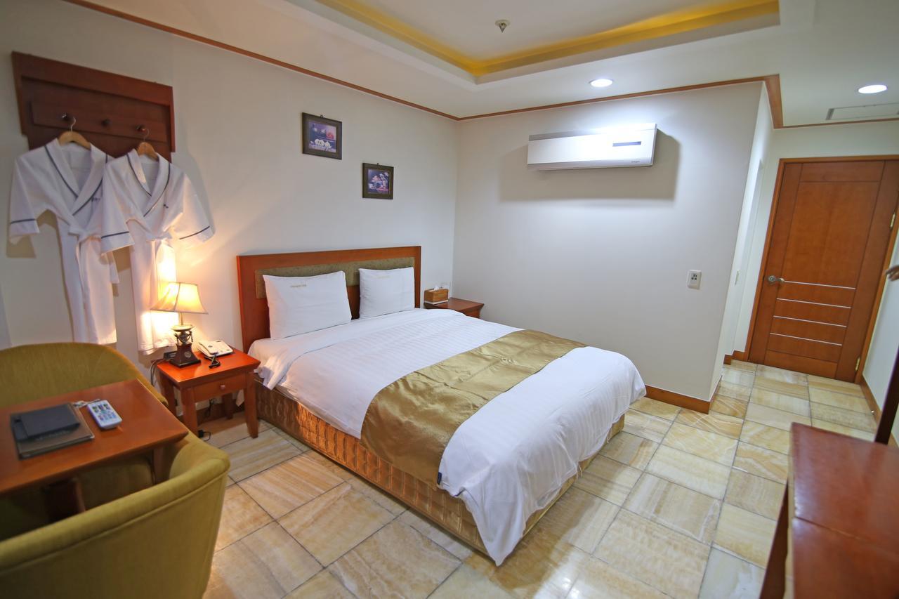 Geoje Island Hotel Bagian luar foto